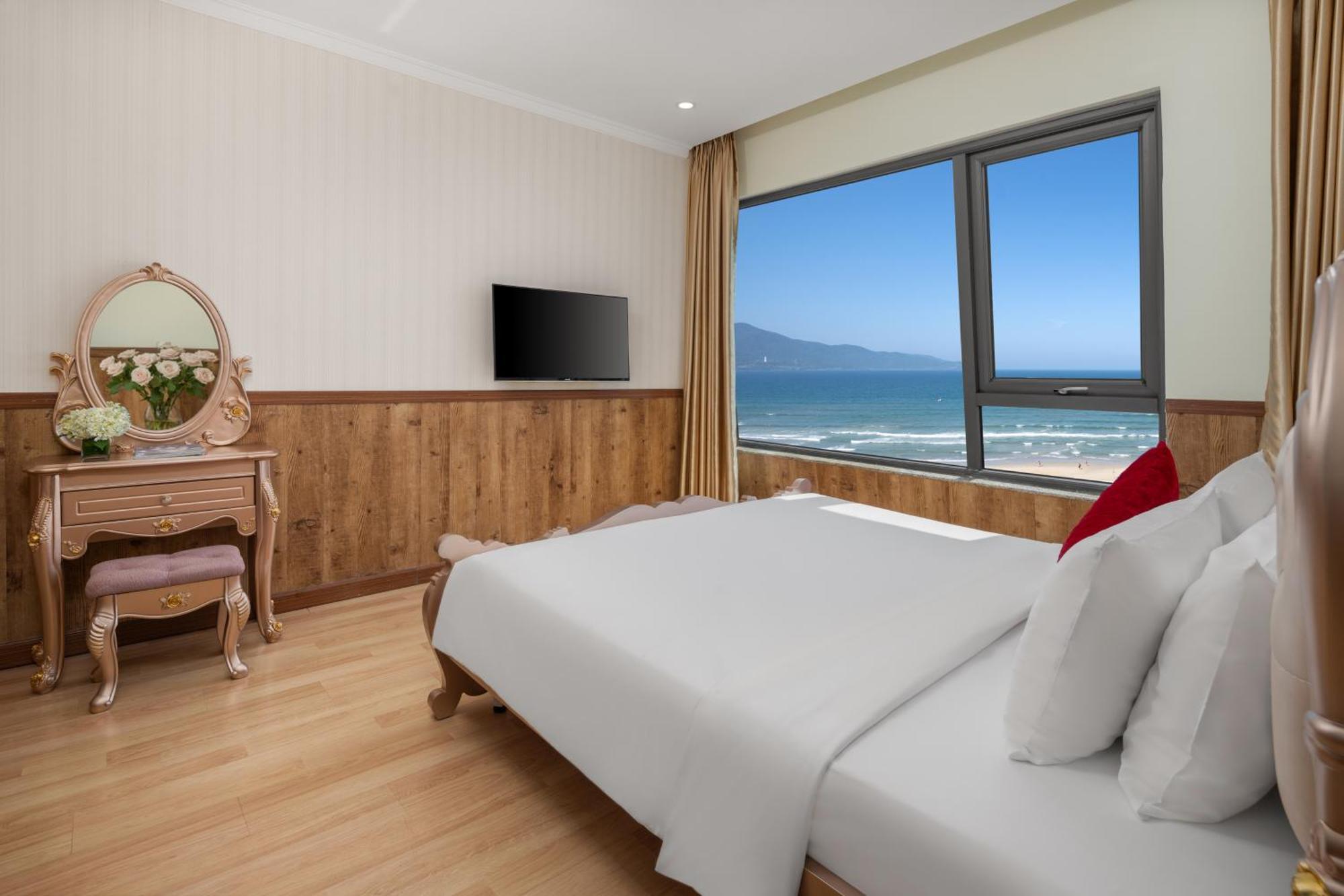 Serene Beach Danang Hotel Exterior foto