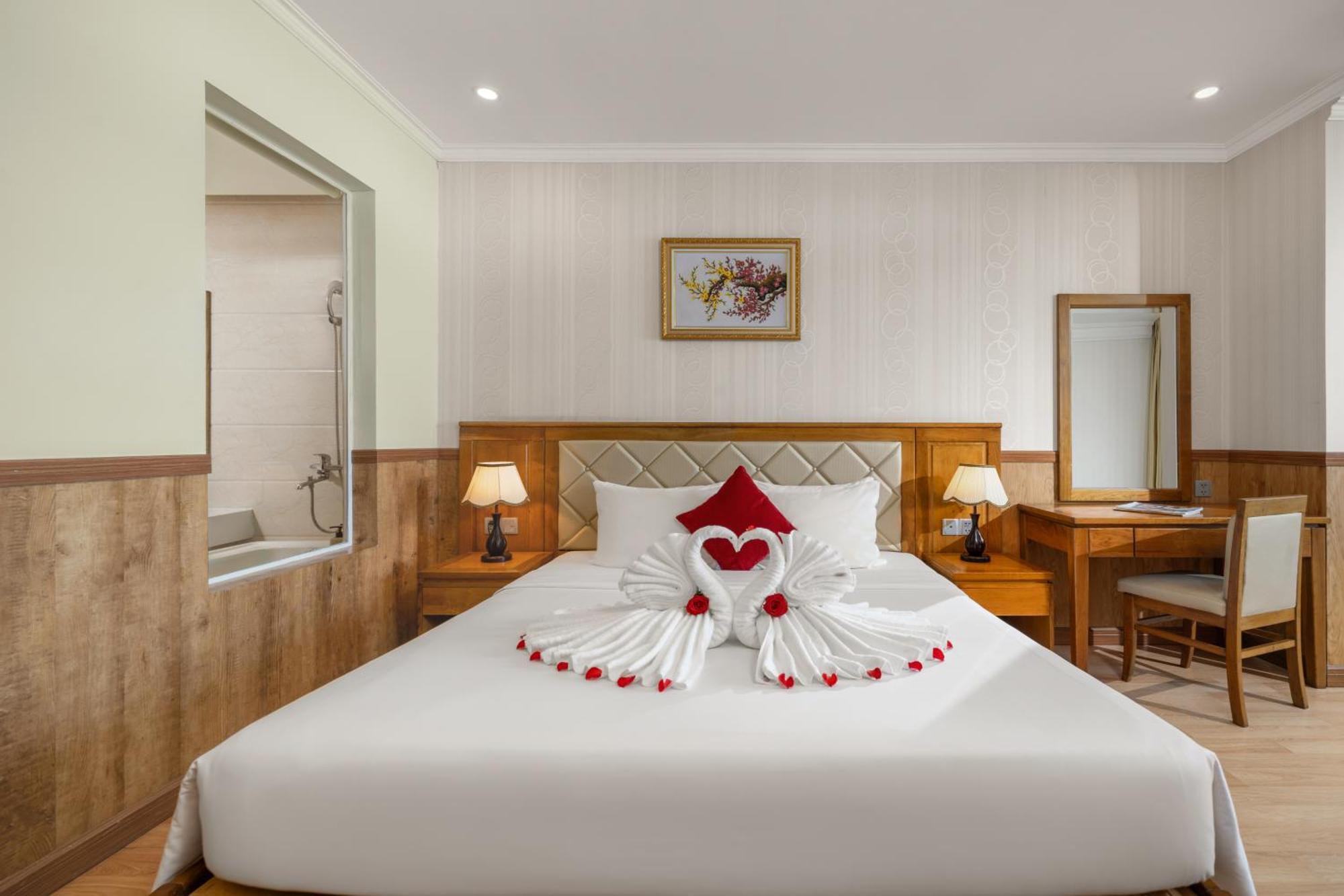 Serene Beach Danang Hotel Exterior foto