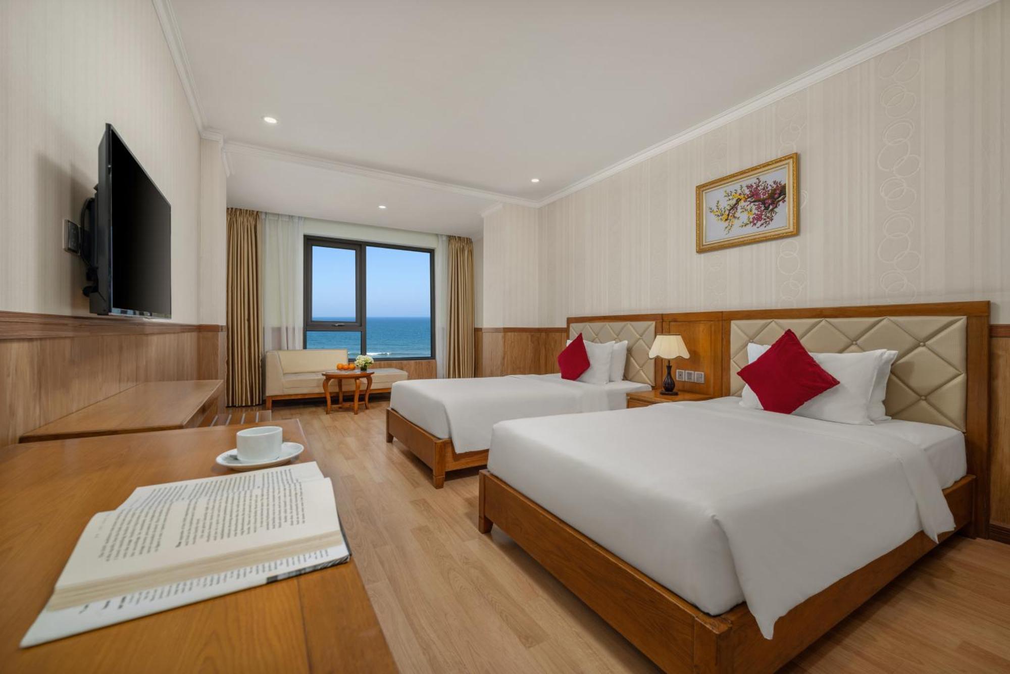Serene Beach Danang Hotel Exterior foto