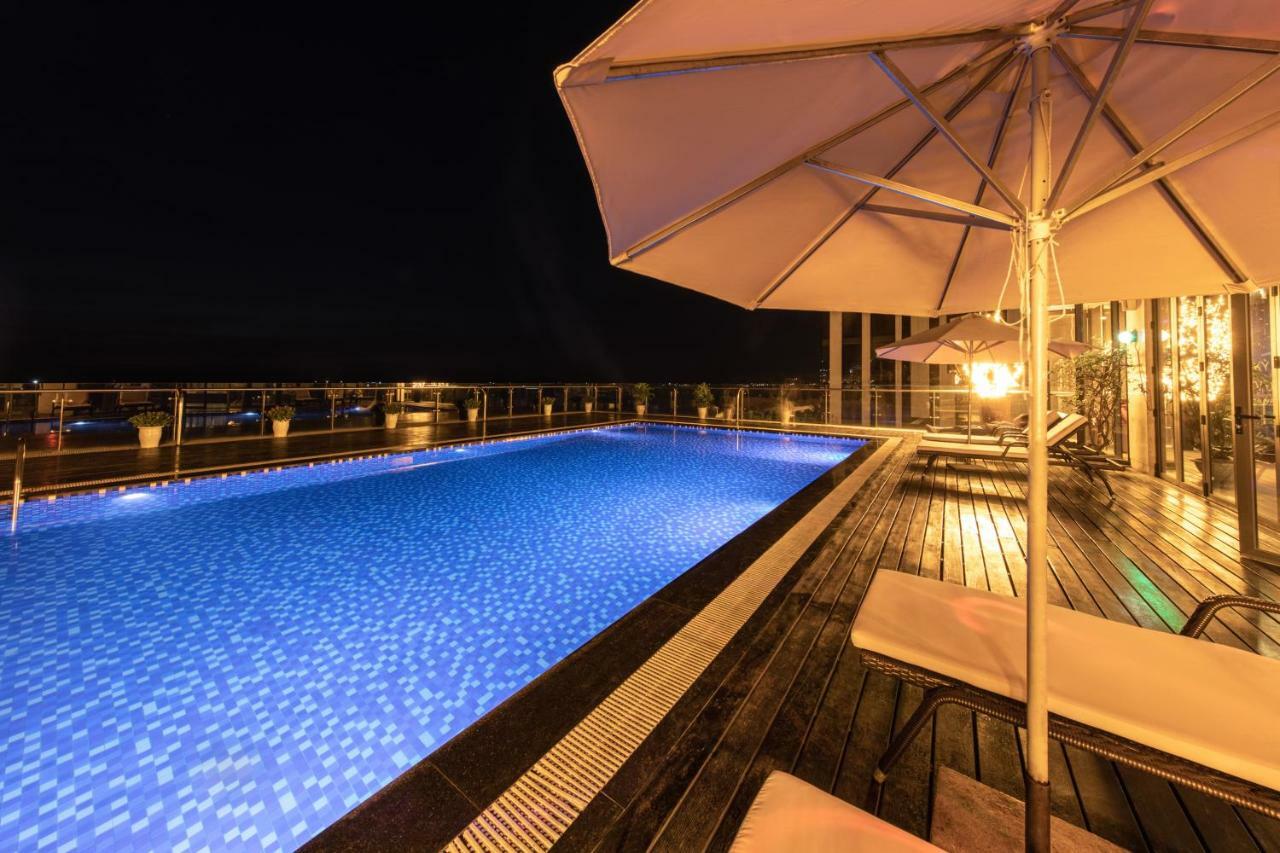 Serene Beach Danang Hotel Exterior foto